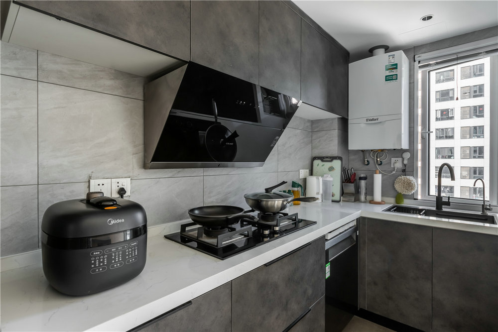 江城雅居現代極簡風格裝修效果圖 江城雅居現代極簡風格裝修效果圖