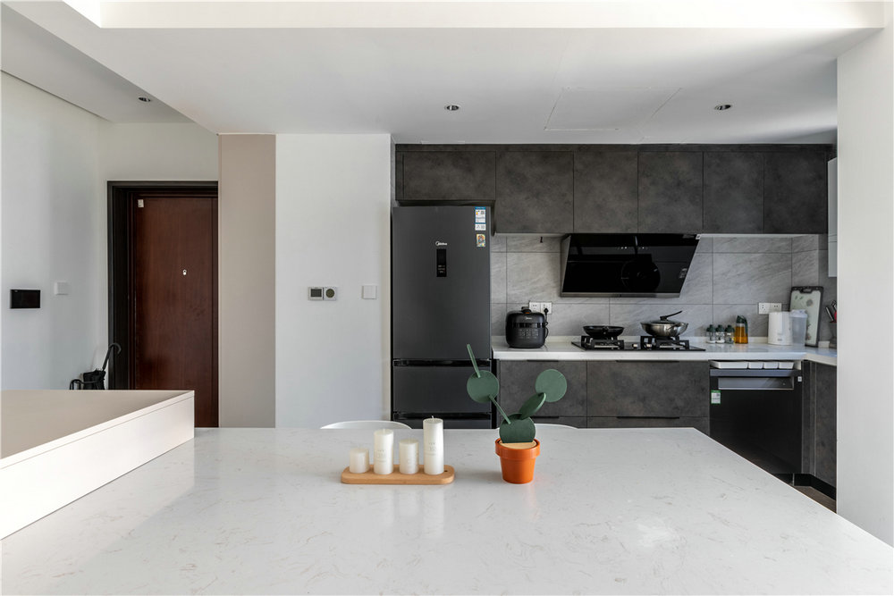 江城雅居現代極簡風格裝修效果圖 江城雅居現代極簡風格裝修效果圖