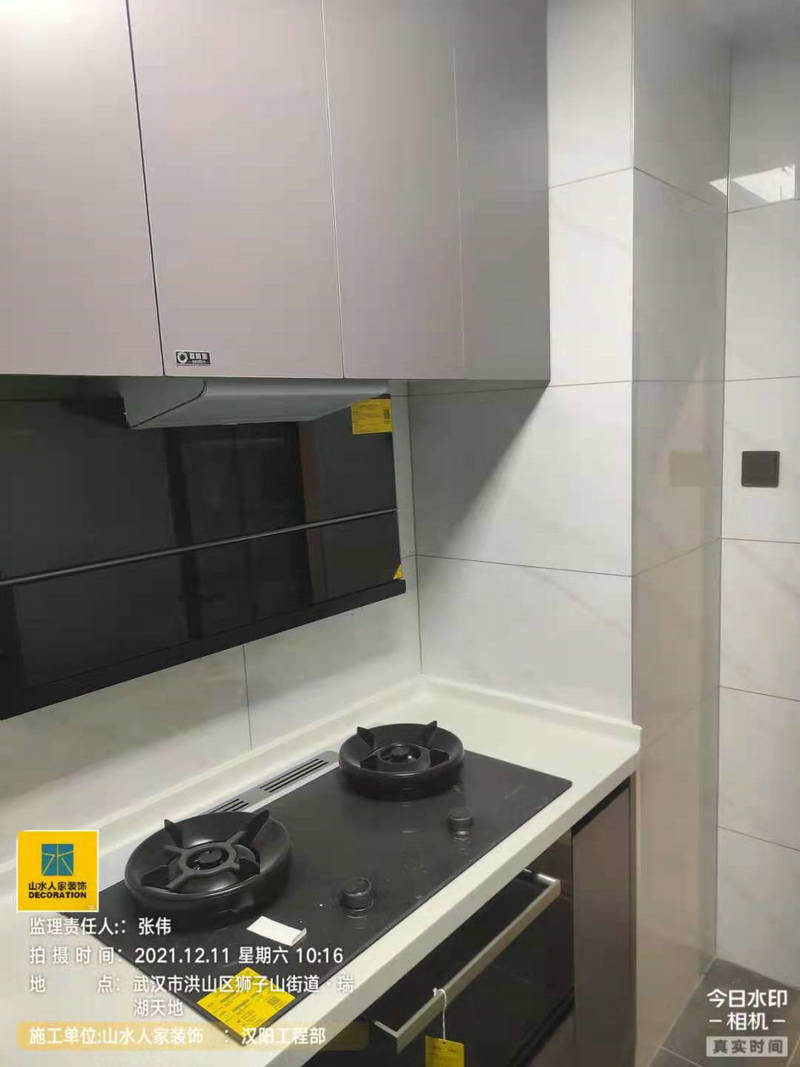 武漢攬勝公園小區(qū)完工驗(yàn)收