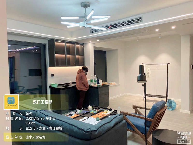 龍湖春江酈城小區(qū)11棟裝修工地竣工驗收