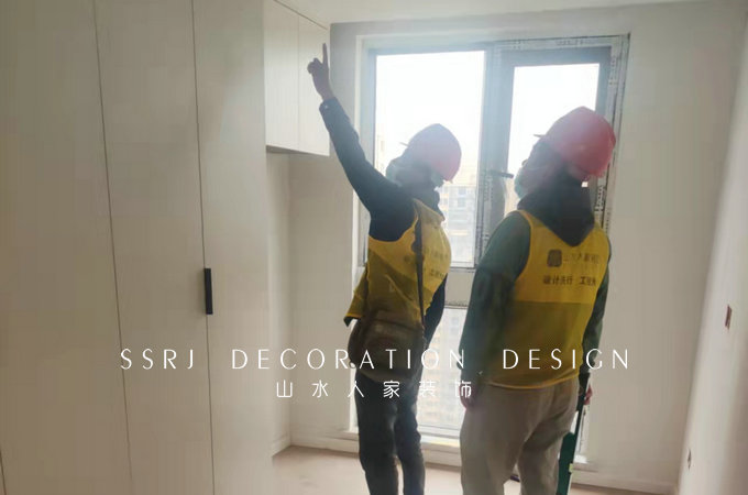 湯遜湖一號(hào)裝修工地巡查油工收尾驗(yàn)收