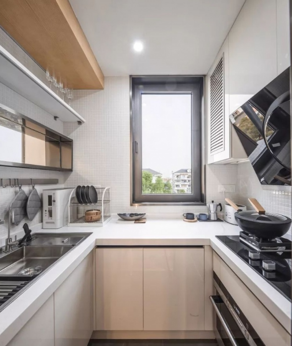 你家的插座不夠用嗎？看看別人怎么裝！