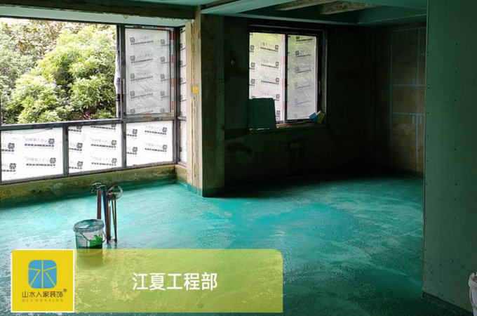 鏡湖園裝修工地巡查泥工待進場