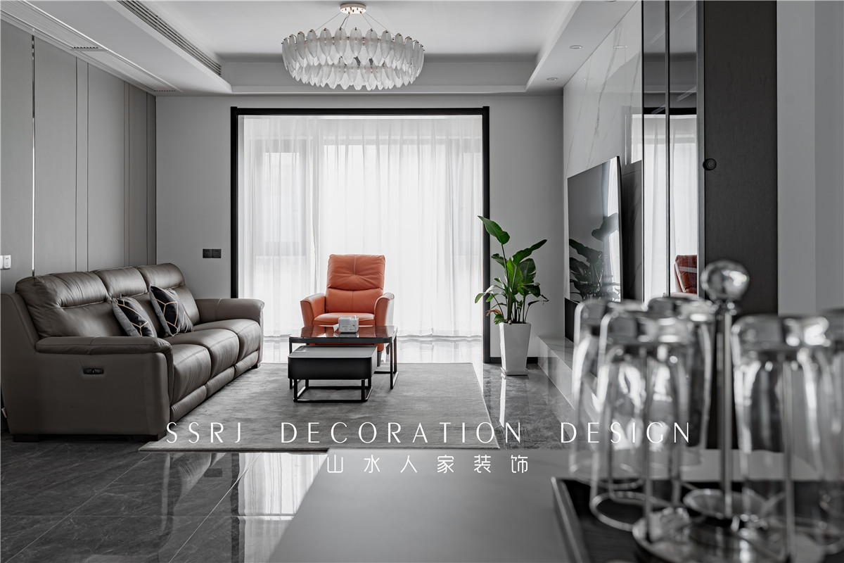 漢口城市廣場現(xiàn)代簡約風格裝修效果圖 漢口城市廣場現(xiàn)代簡約風格裝修效果圖