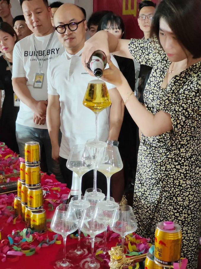 山水人家裝飾漢陽分公司新店面動工儀式 山水人家裝飾漢陽分公司新店面動工儀式