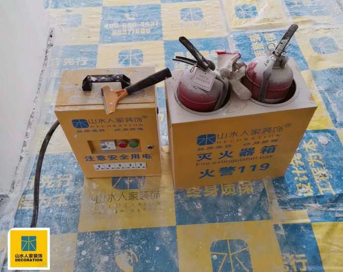 地鐵盛觀尚城13棟油漆工程驗(yàn)收