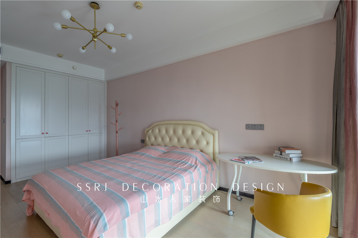 月湖琴聲286平現(xiàn)代風(fēng)格裝修效果圖 月湖琴聲286平現(xiàn)代風(fēng)格裝修效果圖