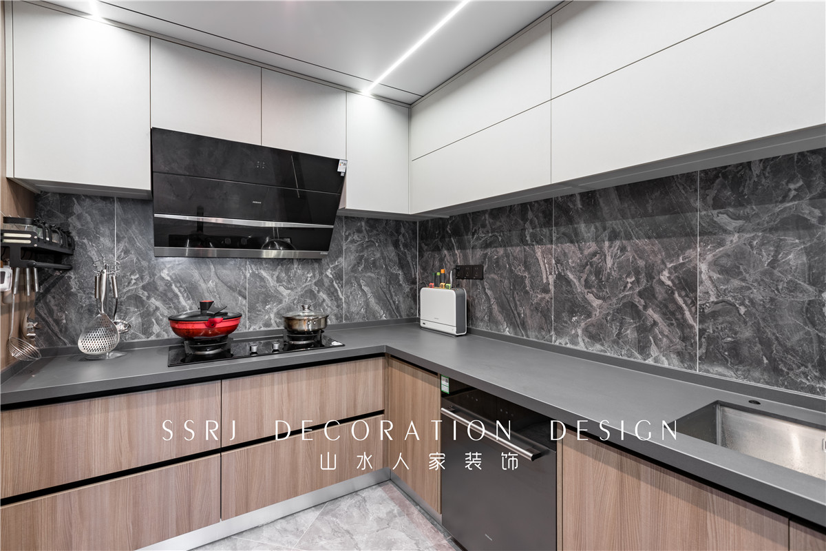 世紀江尚意式輕奢風格裝修效果圖