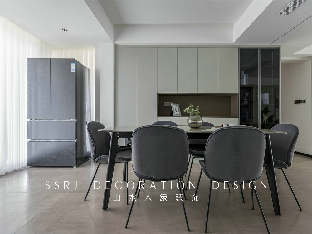 湖畔新居現(xiàn)代風(fēng)格實景裝修效果圖 湖畔新居現(xiàn)代風(fēng)格實景裝修效果圖