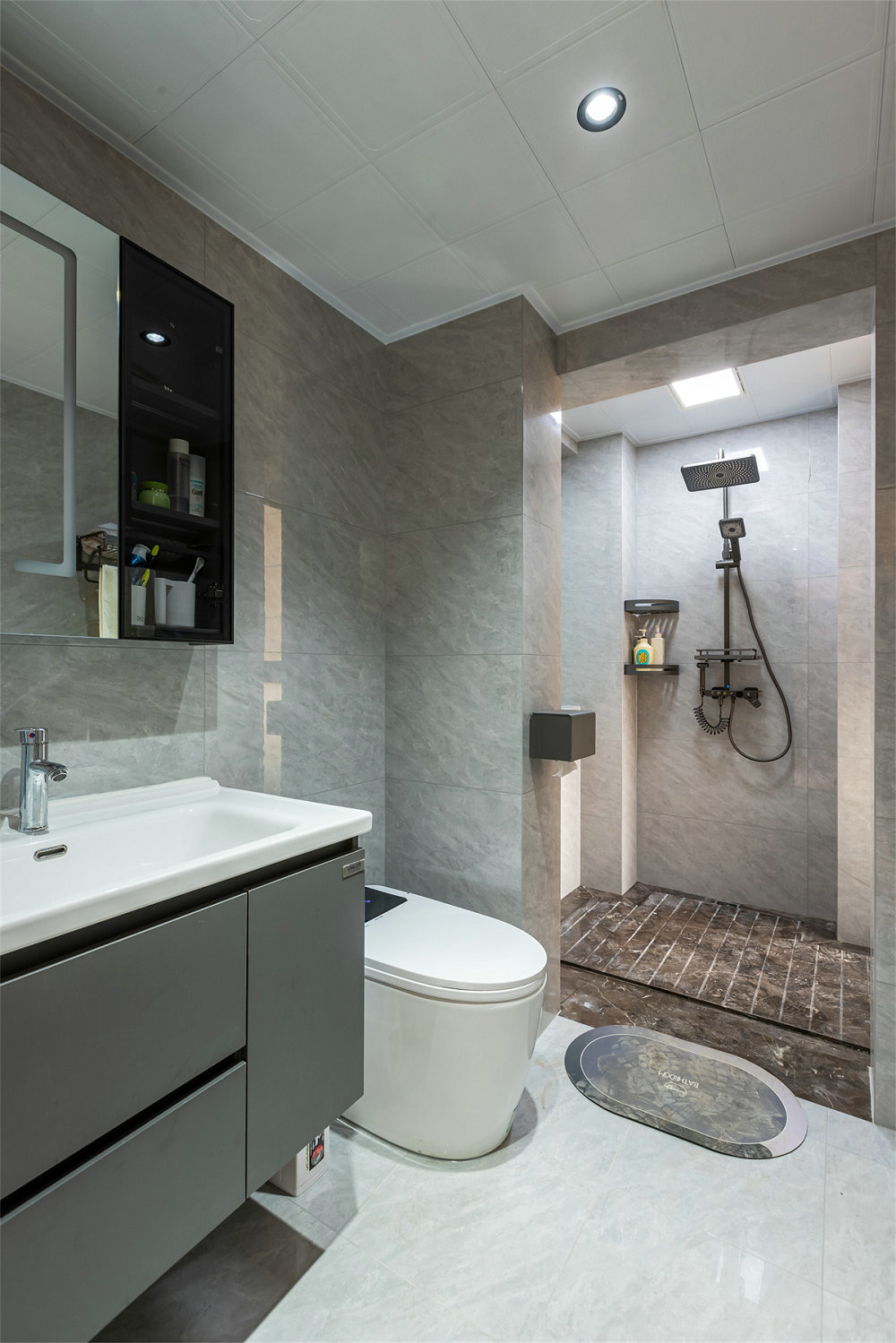 中建鉑公館105平現(xiàn)代簡約風(fēng)格裝修效果圖