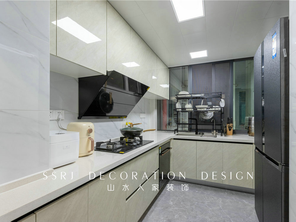 新長江廣場現(xiàn)代風格裝修效果圖 新長江廣場現(xiàn)代風格裝修效果圖