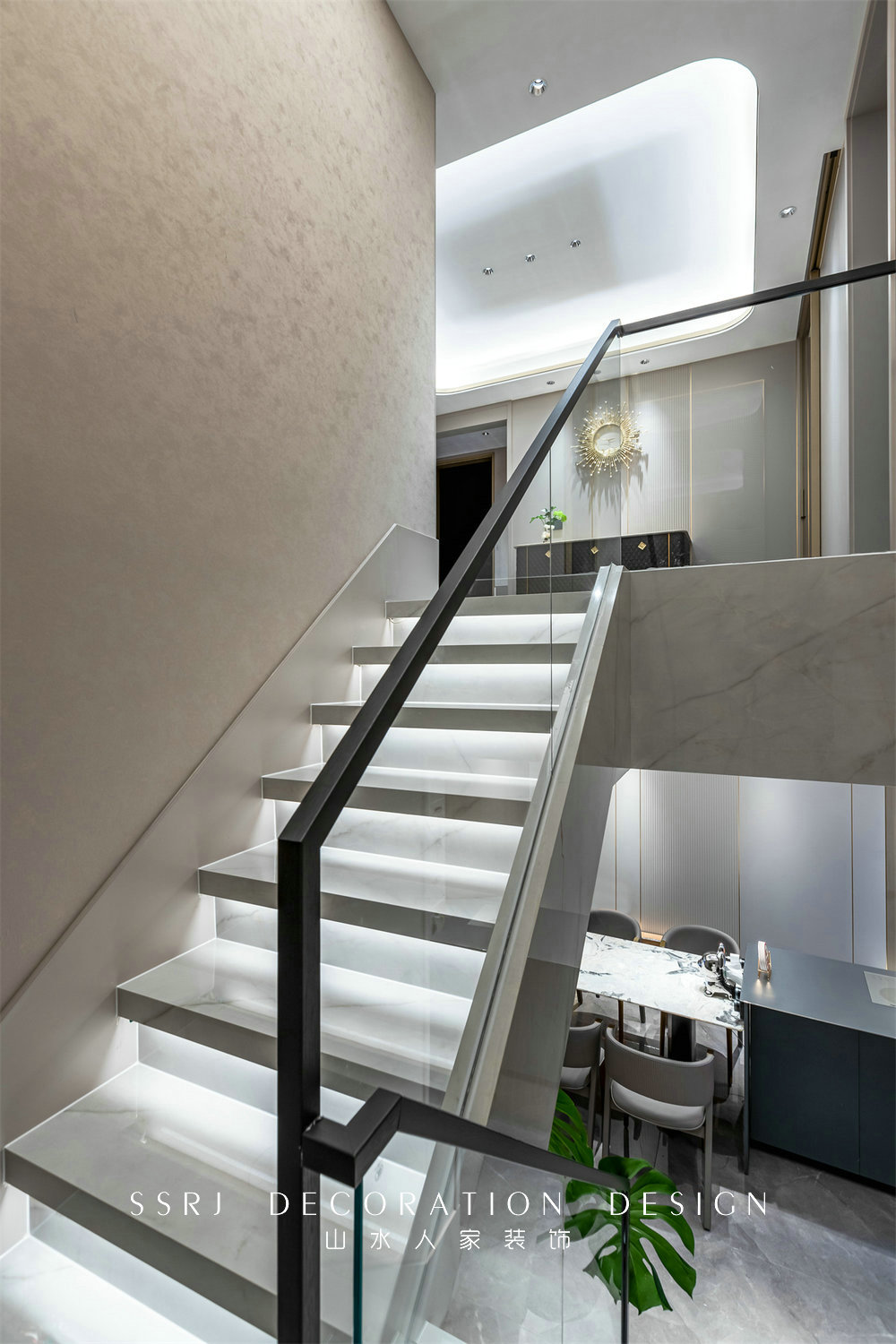 金地悅江時(shí)代220平復(fù)式現(xiàn)代風(fēng)格裝修效果圖 金地悅江時(shí)代220平復(fù)式現(xiàn)代風(fēng)格裝修效果圖