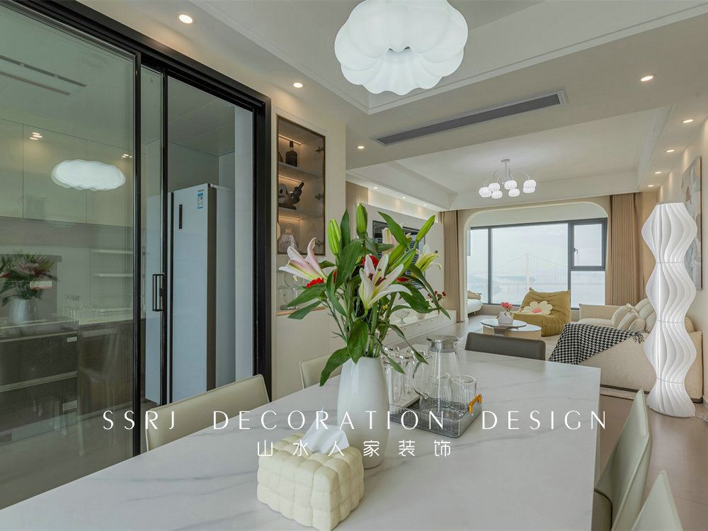 融創(chuàng)望江府133平現(xiàn)代簡約風格裝修效果圖