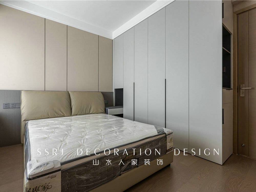 保利時代160平現(xiàn)代風格裝修效果圖