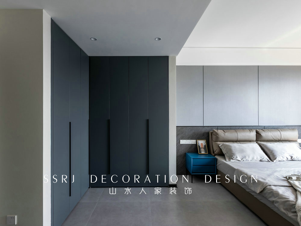 華僑城歡樂(lè)天際129平現(xiàn)代風(fēng)格裝修效果圖