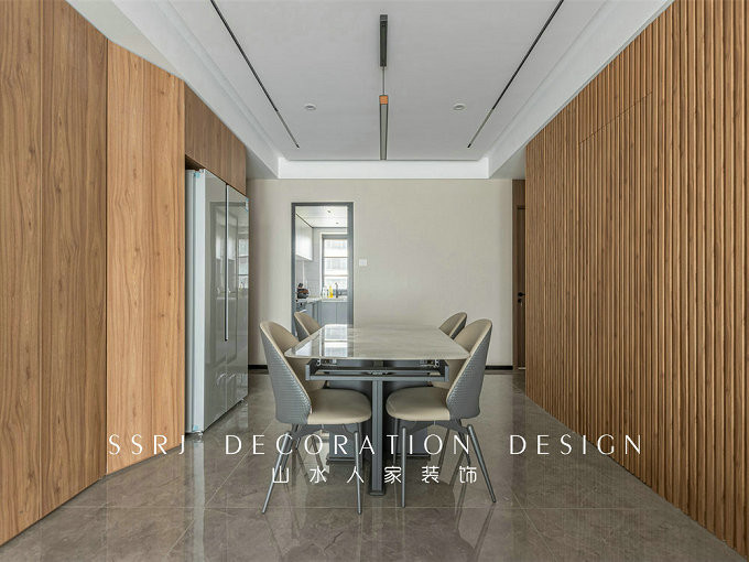 管線機(jī)和飲水機(jī)哪個實(shí)用