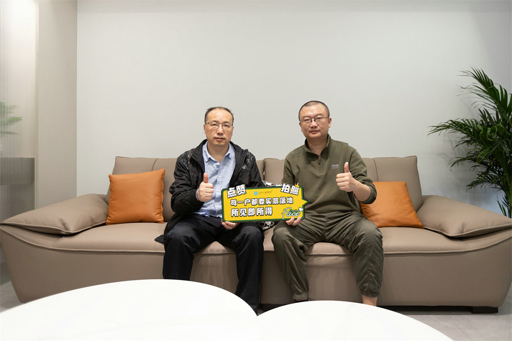 金龍花園100平現(xiàn)代風(fēng)格裝修效果圖