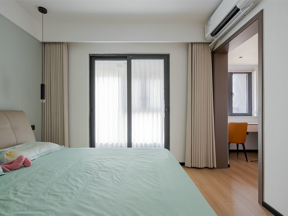 融創(chuàng)城118平現(xiàn)代風格裝修效果圖