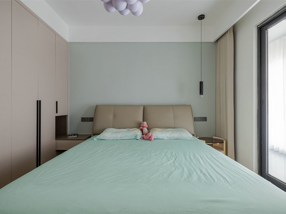 融創(chuàng)城118平現(xiàn)代風格裝修效果圖