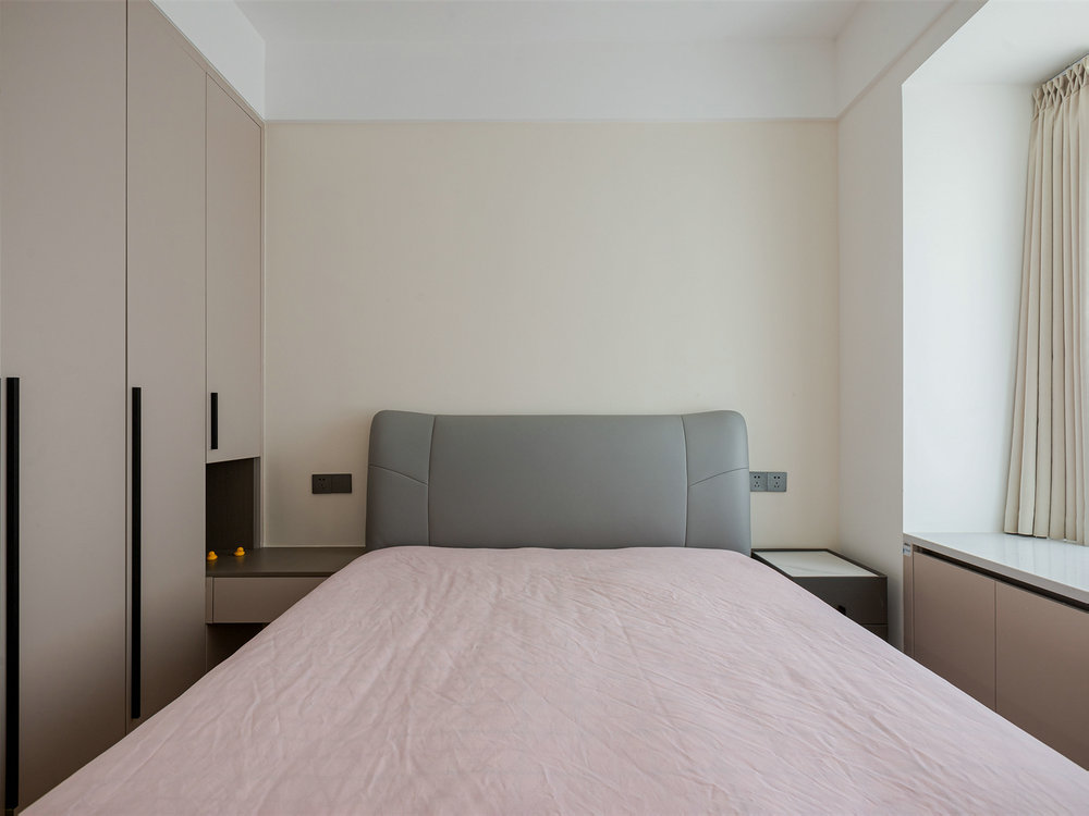 融創(chuàng)城118平現(xiàn)代風格裝修效果圖