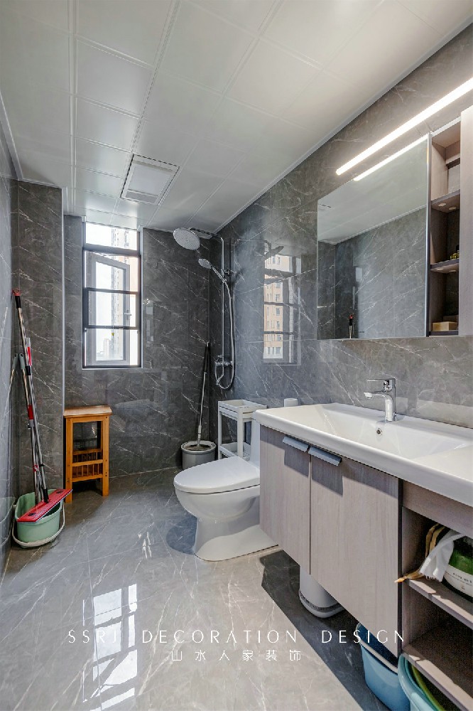 鵬湖灣130平現(xiàn)代風(fēng)格裝修效果圖