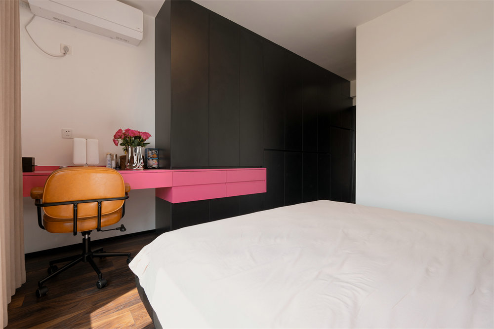 萬(wàn)科城花璟苑90平復(fù)古風(fēng)格裝修效果圖