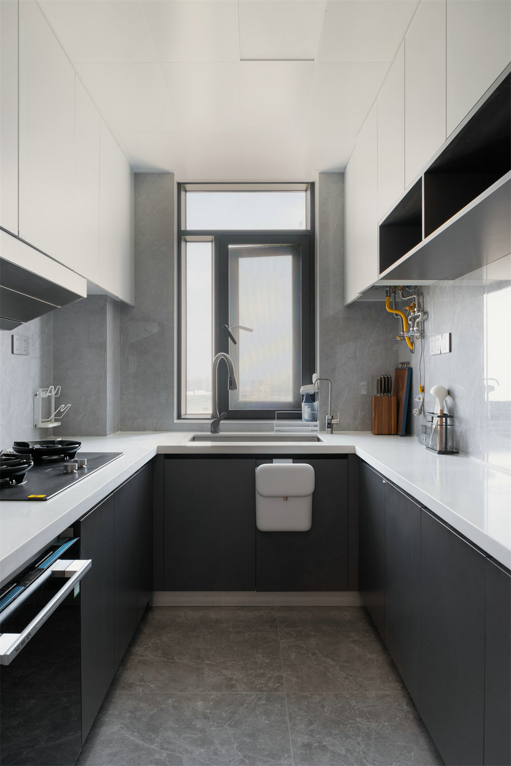 青山樽197平現(xiàn)代風格裝修效果圖