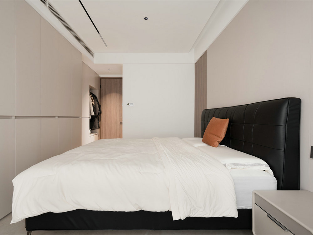 興華尚都國際133平現(xiàn)代輕奢風格裝修效果圖