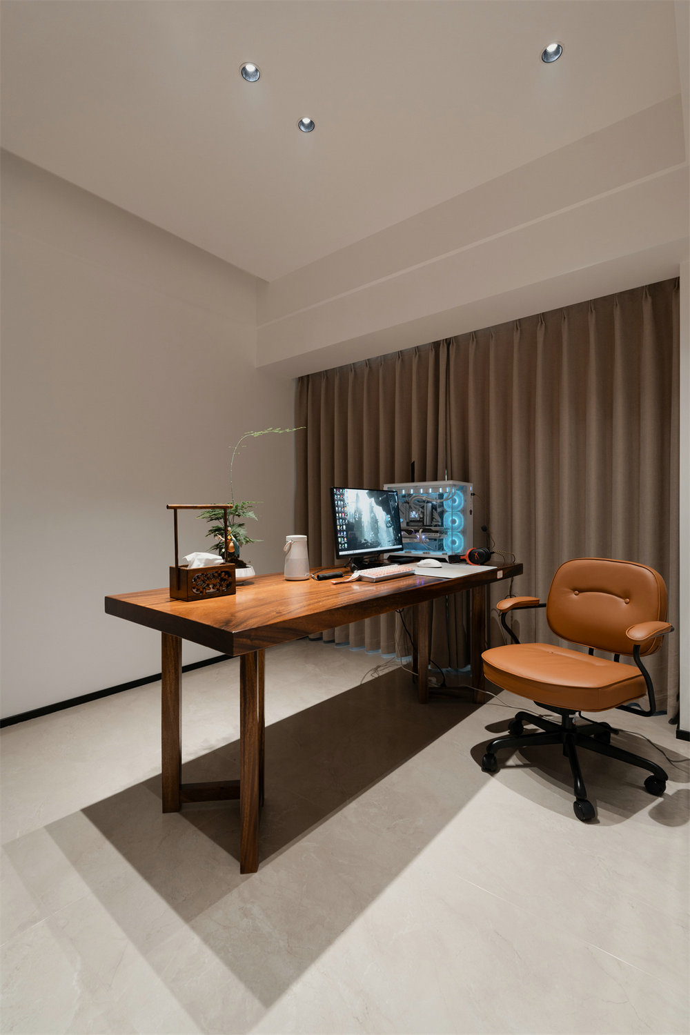 興華尚都國際133平現(xiàn)代輕奢風格裝修效果圖