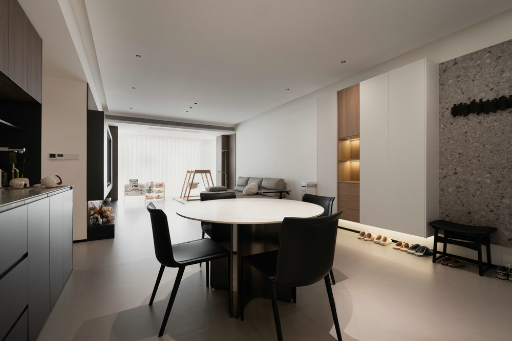 友誼國際沙湖苑121平現代風格裝修效果圖