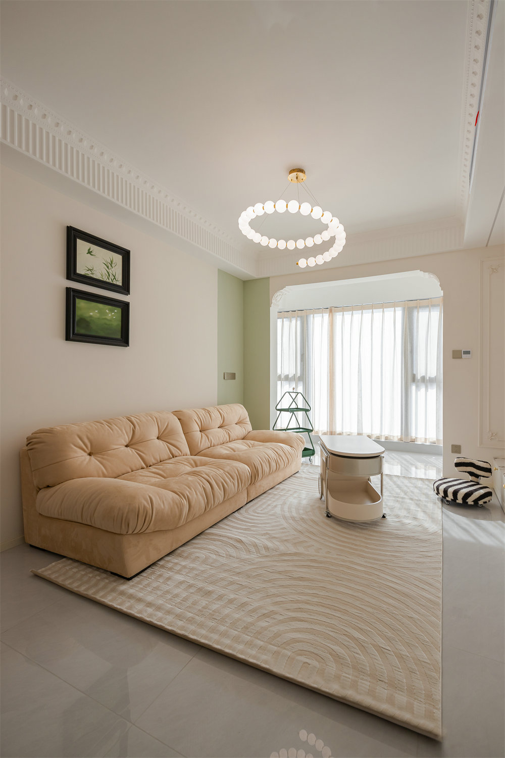 中建大公館103平法式風(fēng)格裝修效果圖