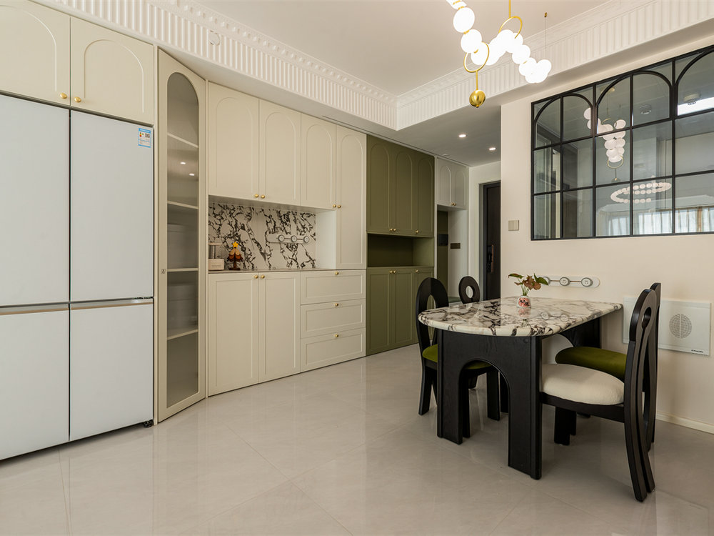 中建大公館103平法式風(fēng)格裝修效果圖