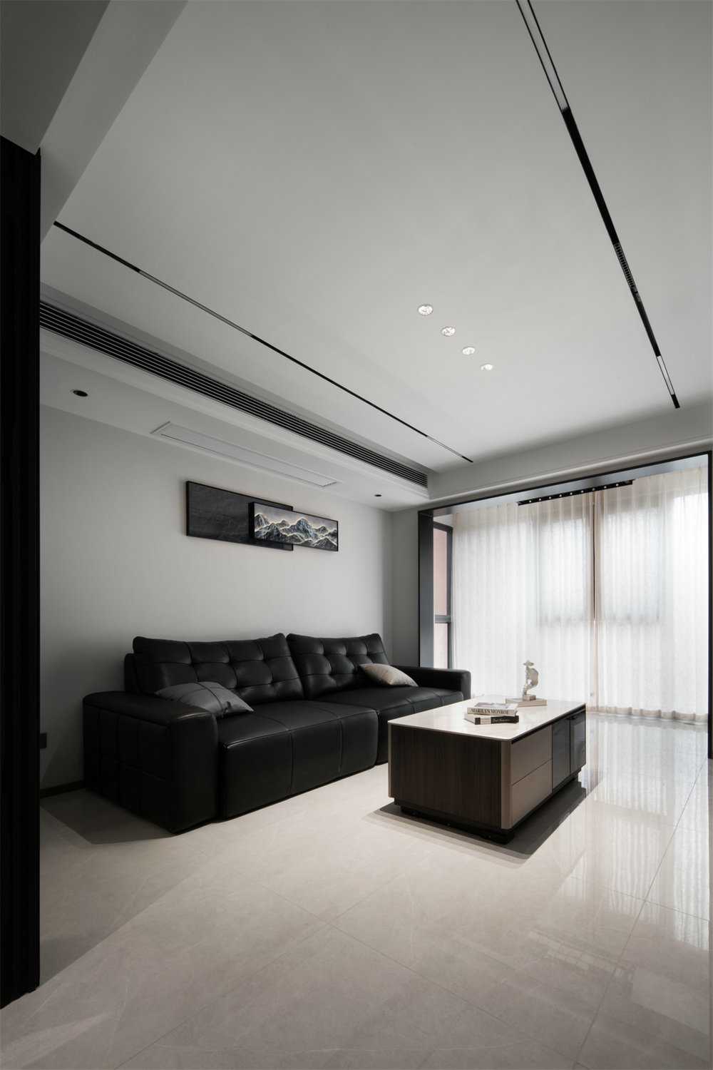 永泰時代95平現(xiàn)代輕奢風格裝修效果圖