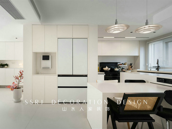 廚房線路改造麻煩嗎