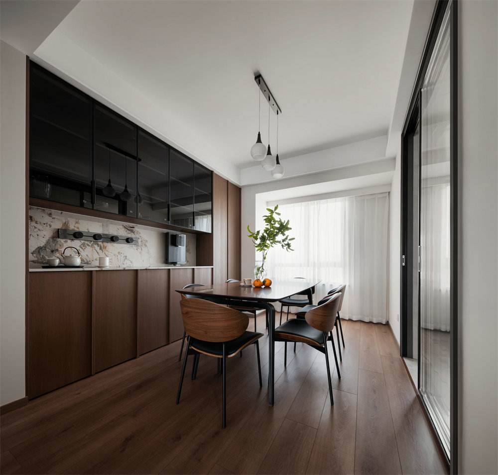 天匯龍城龍桂苑143平中古風(fēng)格裝修效果圖