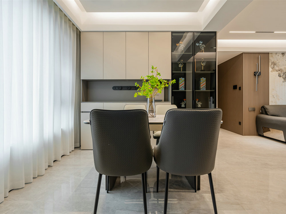 華發(fā)都薈天地117平現(xiàn)代風(fēng)格裝修效果圖