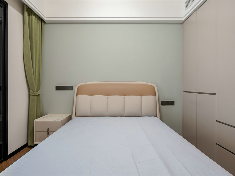 華發(fā)都薈天地117平現(xiàn)代風(fēng)格裝修效果圖