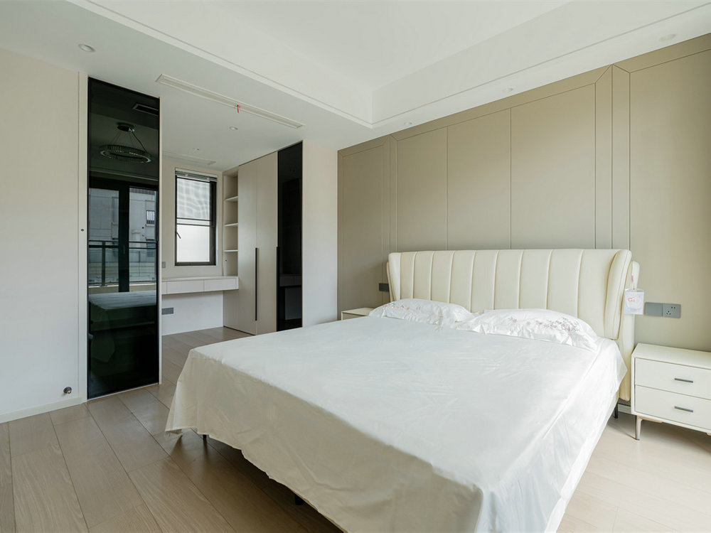 金地長(zhǎng)江藝境230平現(xiàn)代輕奢風(fēng)格裝修效果圖