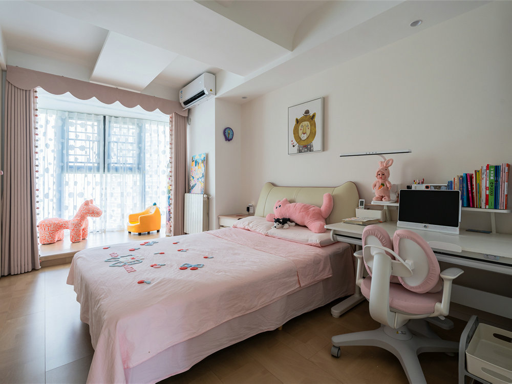 東湖名居151平現(xiàn)代風格裝修效果圖