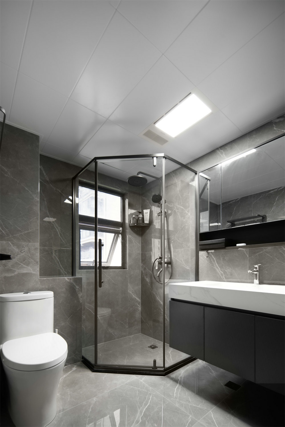 中建星光城126平現(xiàn)代風(fēng)格裝修效果圖