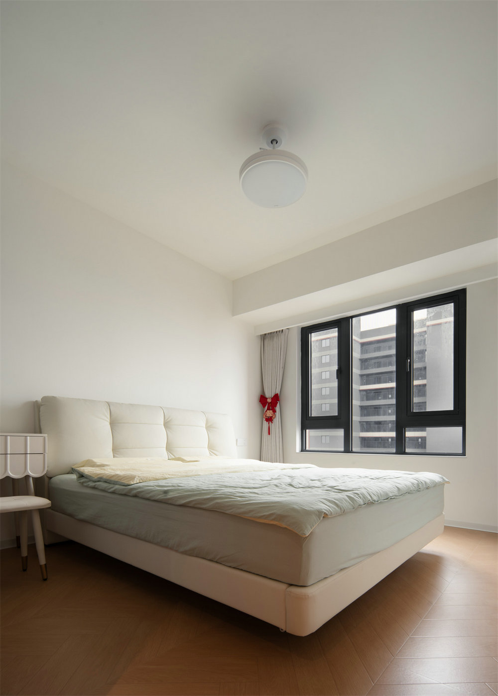 二十四城98平簡約原木風格裝修效果圖