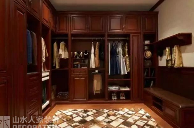 【山水人家裝飾】女人既然有了書房，為什么不能有衣帽間？