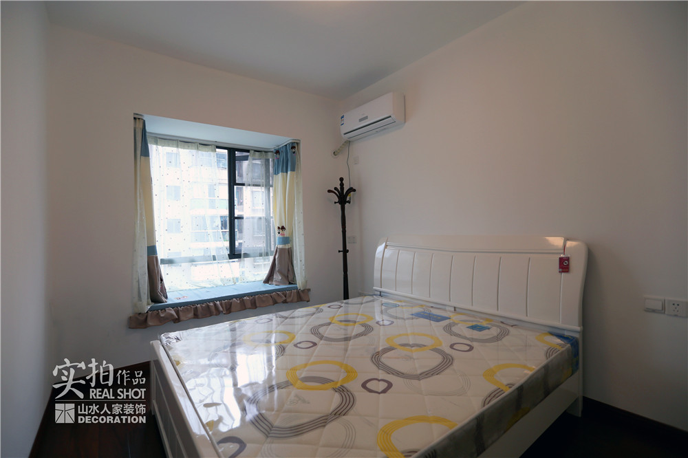 融僑錦城125平簡約風格裝修效果圖