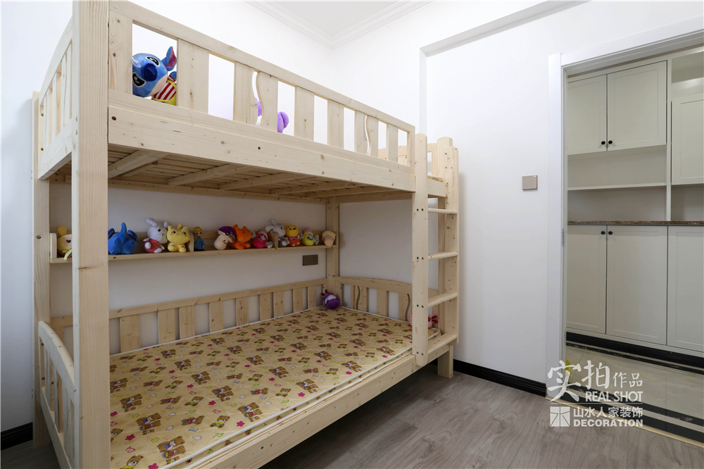 福星華府現(xiàn)代簡約風(fēng)格裝修效果圖