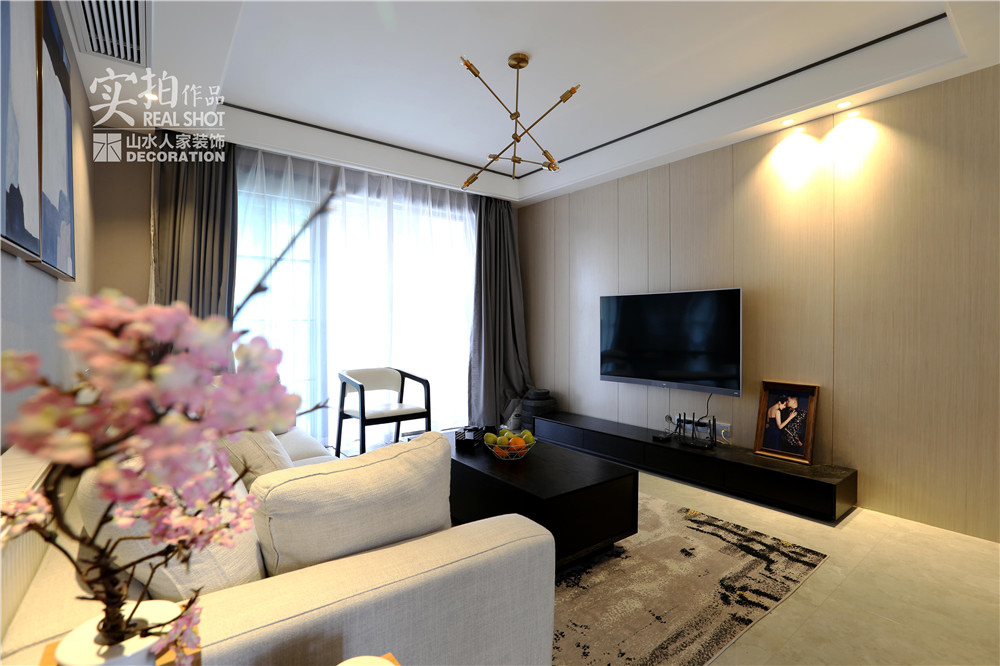 綠地香樹(shù)花城現(xiàn)代簡(jiǎn)約風(fēng)格裝修效果圖