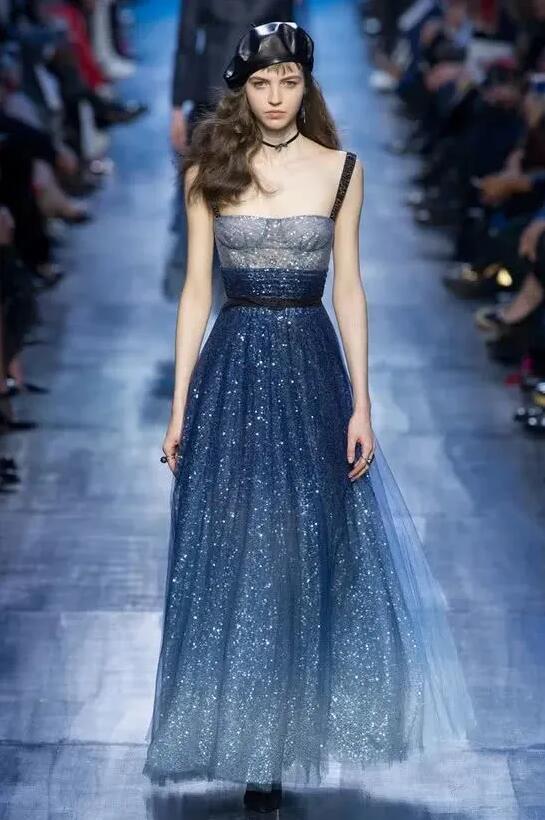 這3種2020流行色經(jīng)典藍(lán)的家居配色絕了！連梵高都愛用