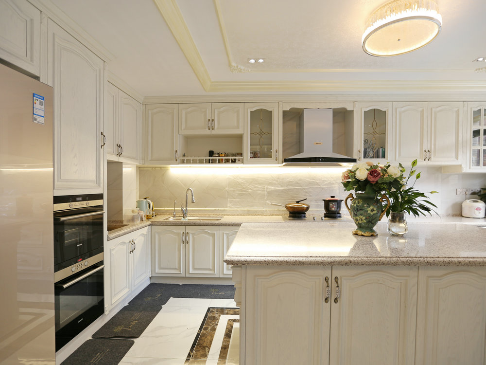 保利藍(lán)?？?00平歐式別墅裝修效果實(shí)景圖