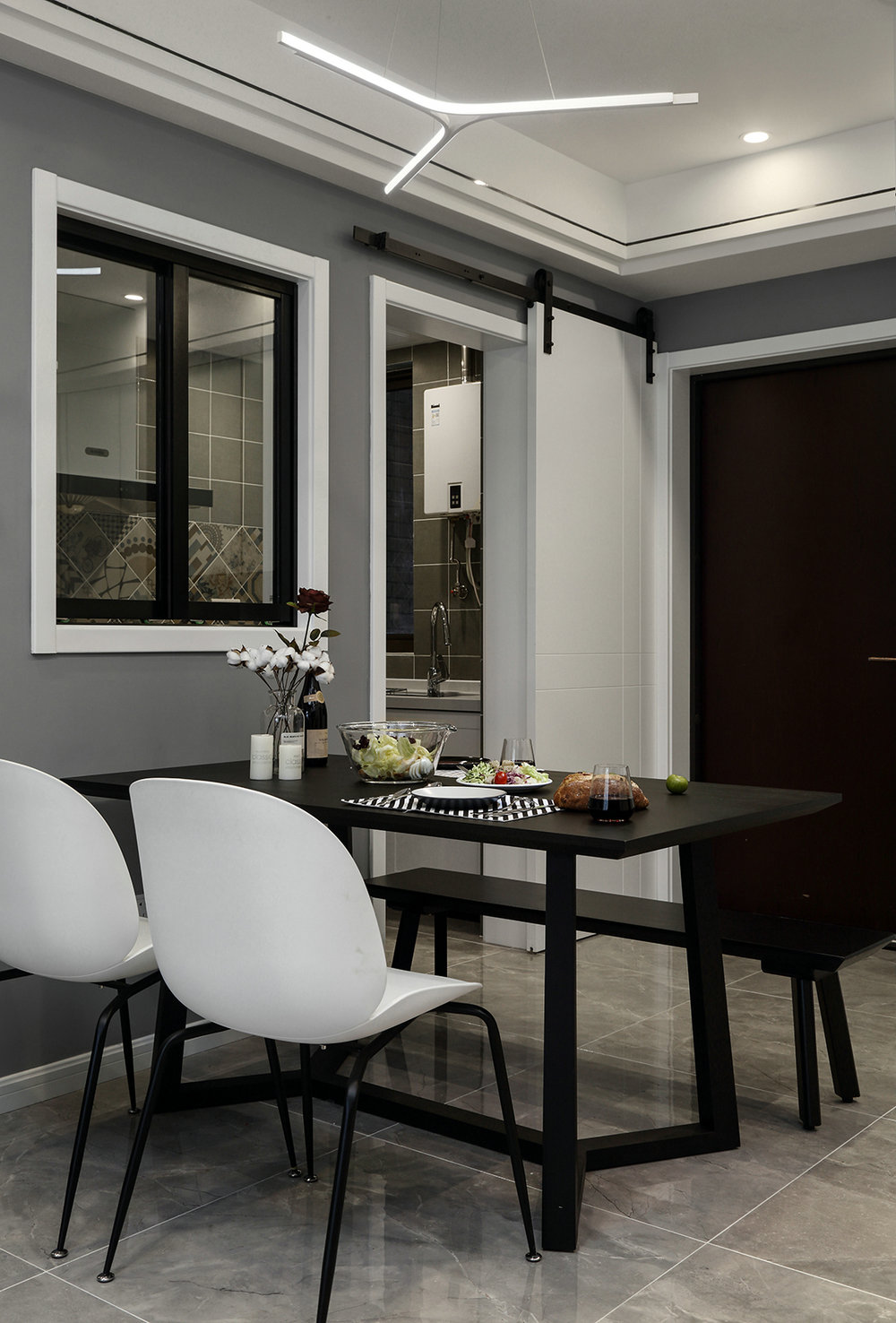 東湖城118平現(xiàn)代風(fēng)格裝修效果圖 東湖城118平現(xiàn)代風(fēng)格裝修效果圖