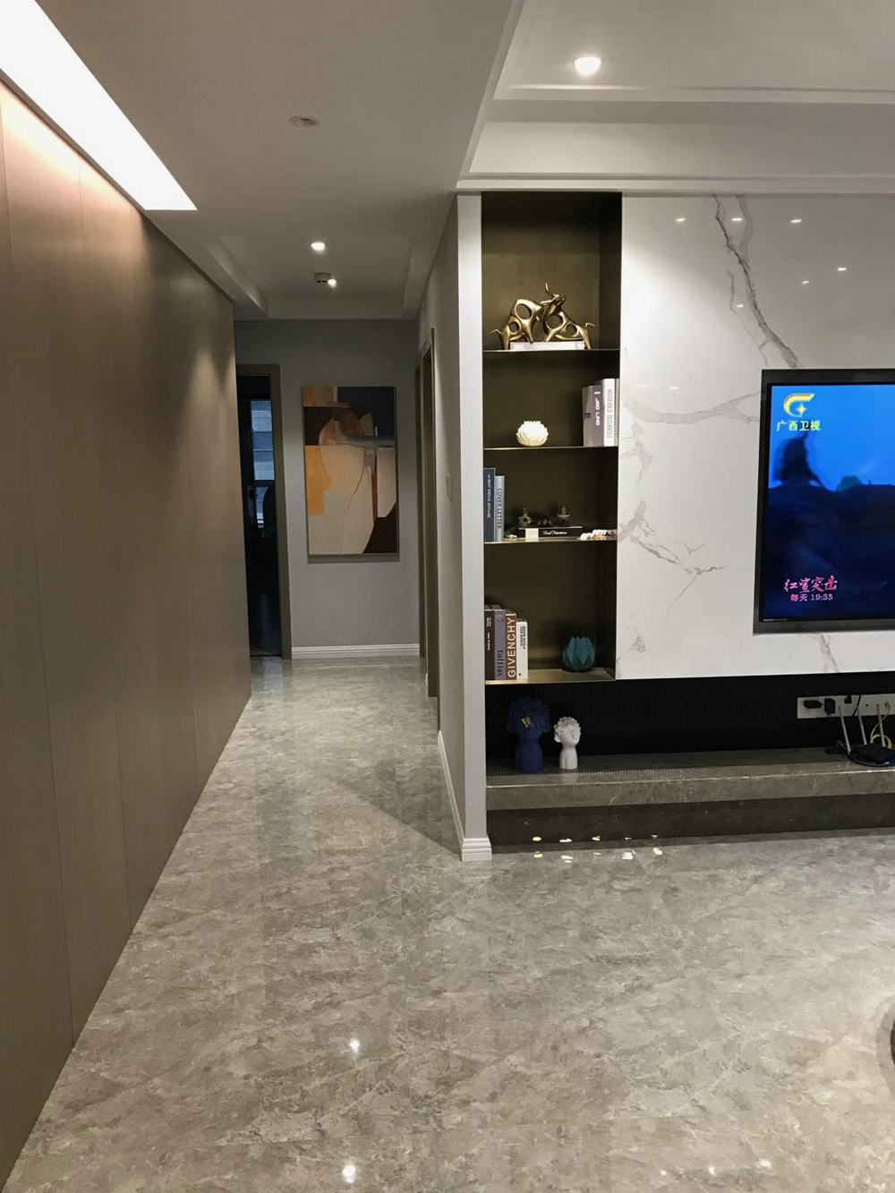 金沙泊岸142平現(xiàn)代輕奢風(fēng)格裝修效果圖 金沙泊岸142平現(xiàn)代輕奢風(fēng)格裝修效果圖