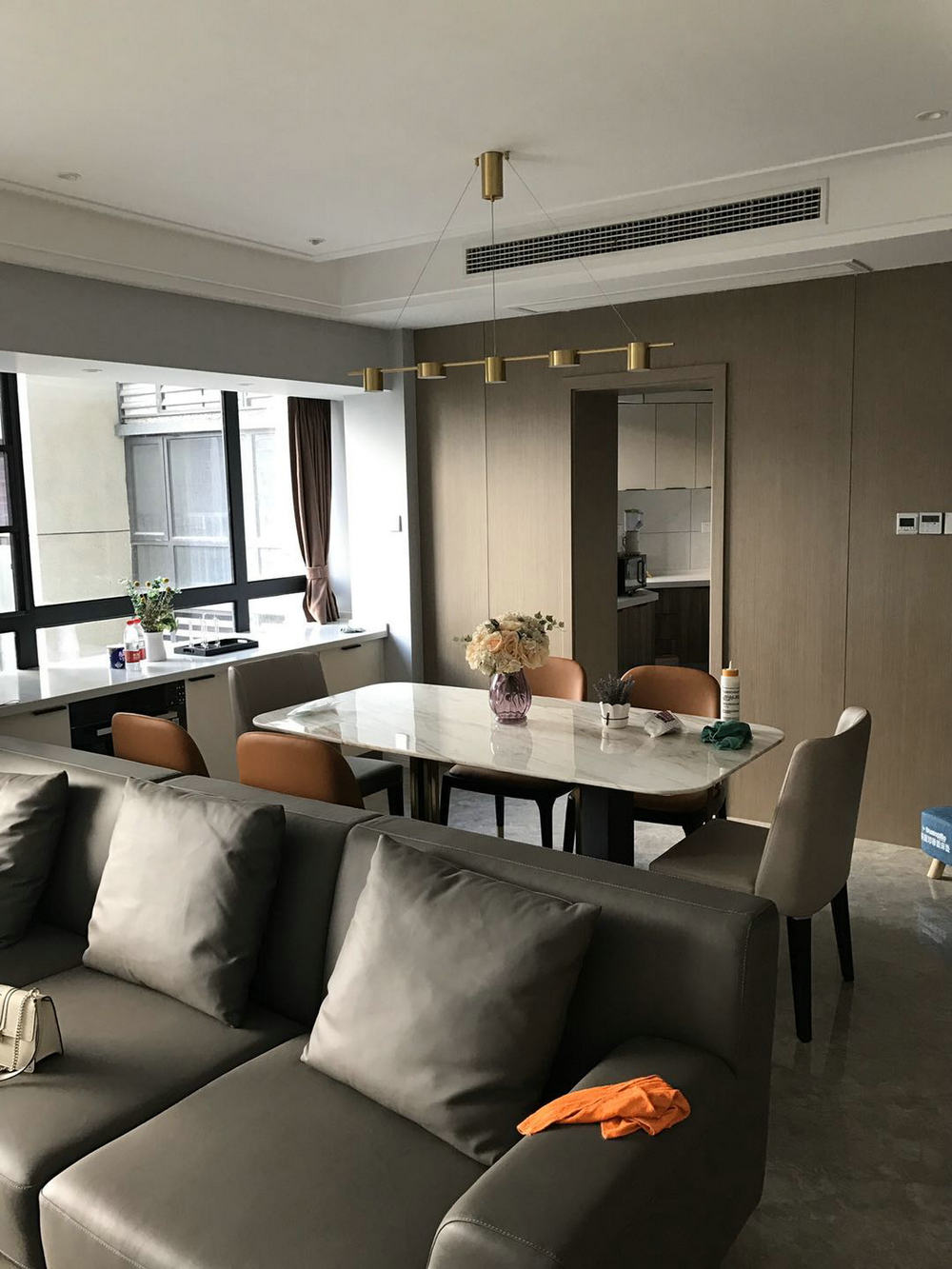 金沙泊岸142平現(xiàn)代輕奢風(fēng)格裝修效果圖 金沙泊岸142平現(xiàn)代輕奢風(fēng)格裝修效果圖